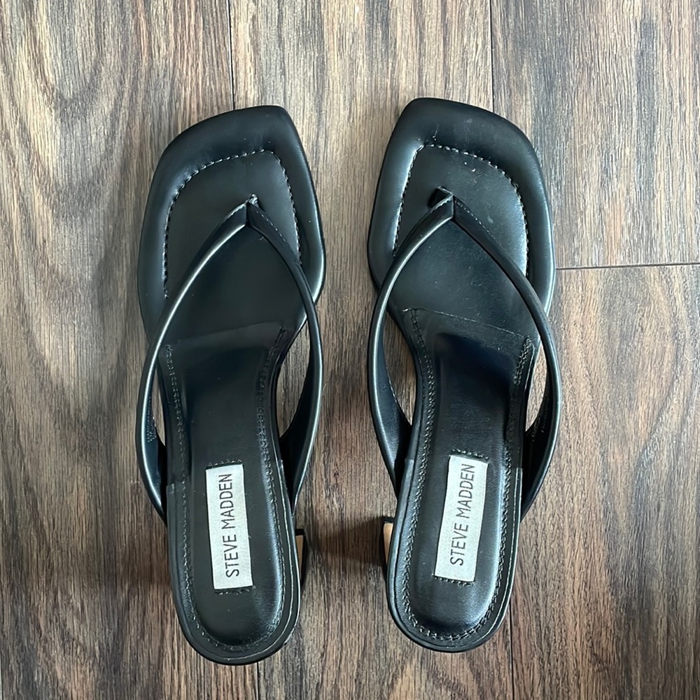 Steve Madden jaam sandal